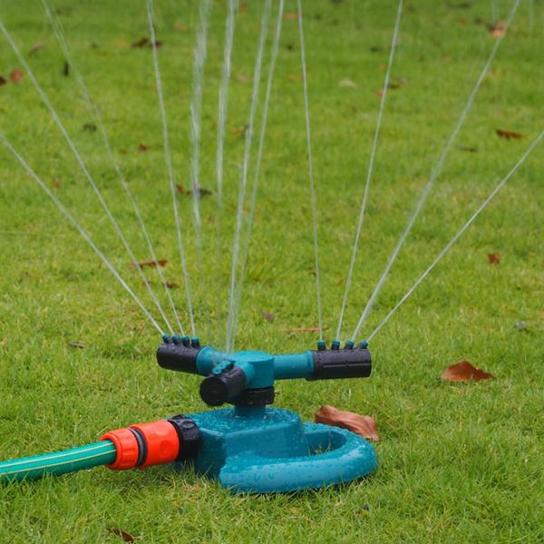 360° Rotating Water Sprinkler