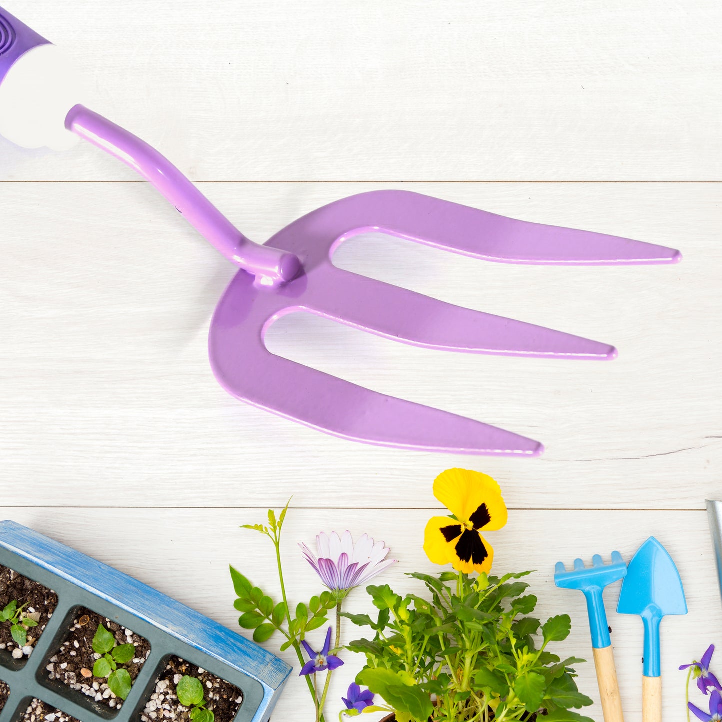 Heavy Duty Gardening Tool for Soil & Plants