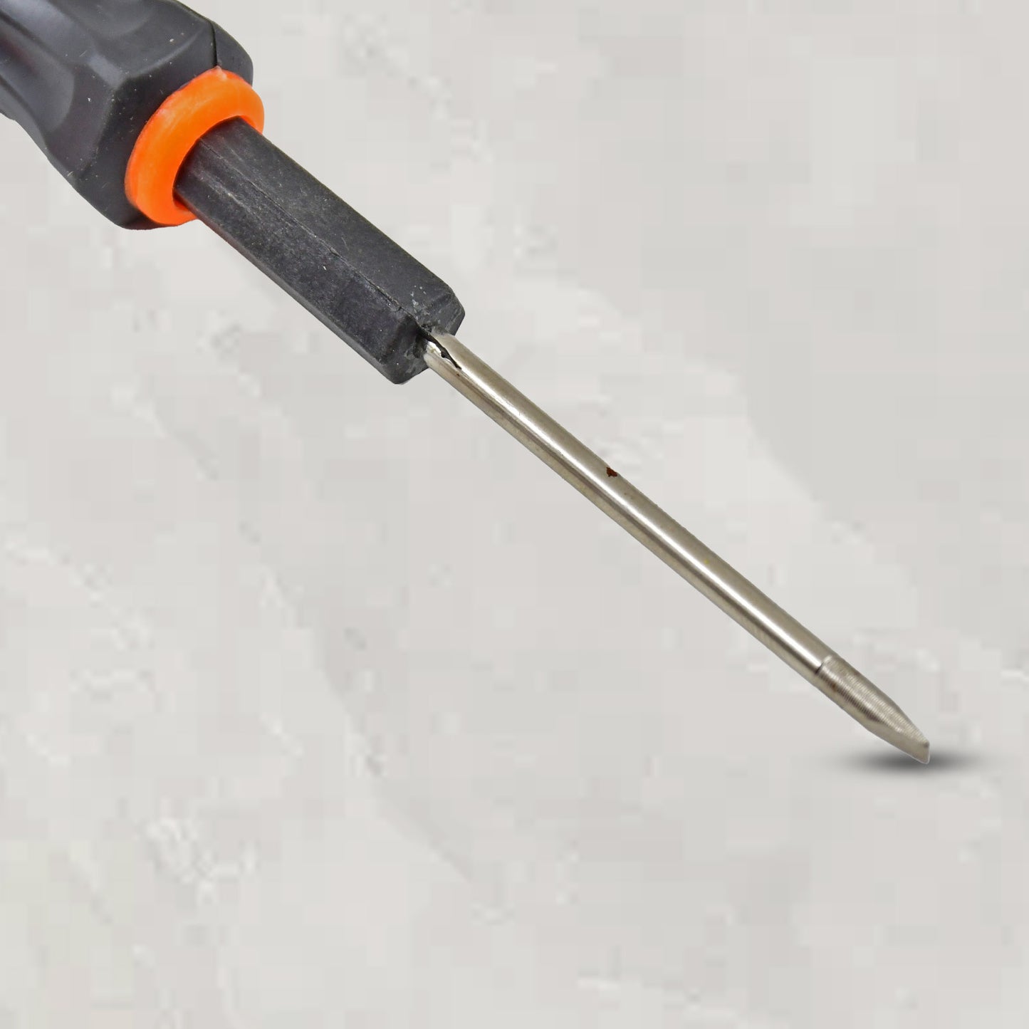 Versatile 8-in-1 Screwdriver Kit